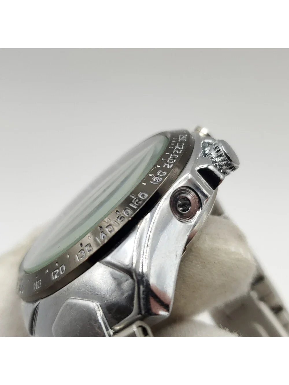 Winner pushers watch